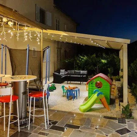 Διαμέρισμα Gazo *