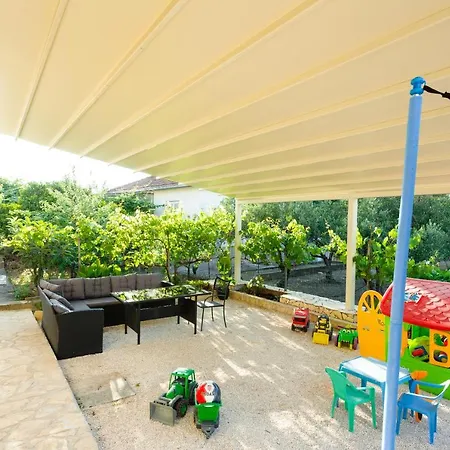 Gazo Apartman *