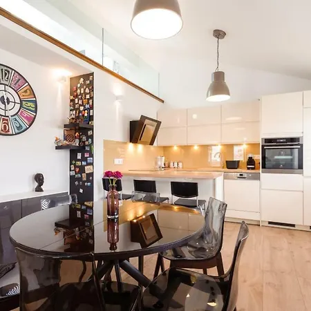 Gazo Apartman *
